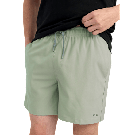 Huk Pursuit Ocean Palms Volley Swim Shorts For Men | Bass Pro Shops