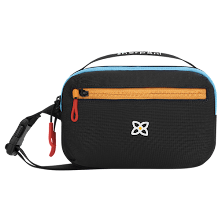 Bass Pro Shops Trail Waist Pack | Mack's Prairie Wings