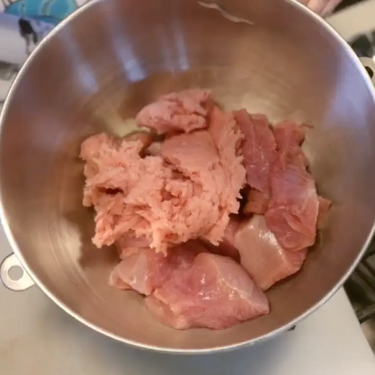 Chucnked meat and Pureed meat in mixer