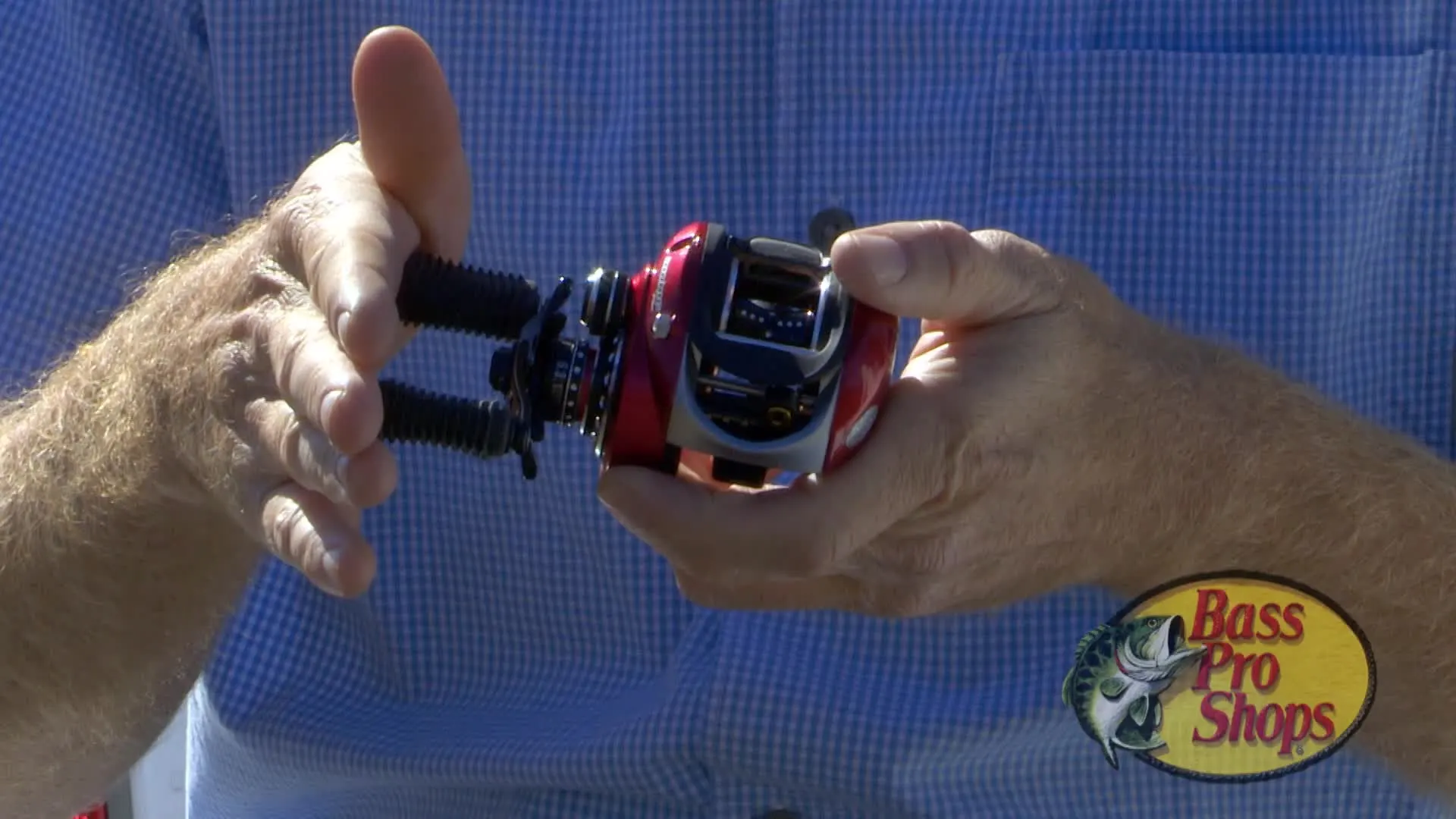 逆輸入 Bass Pro Shops Bionic Plus Low-Profile Baitcast Reel | Bass ロッド